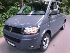 inchirieri microbuze volkswagen Caravelle