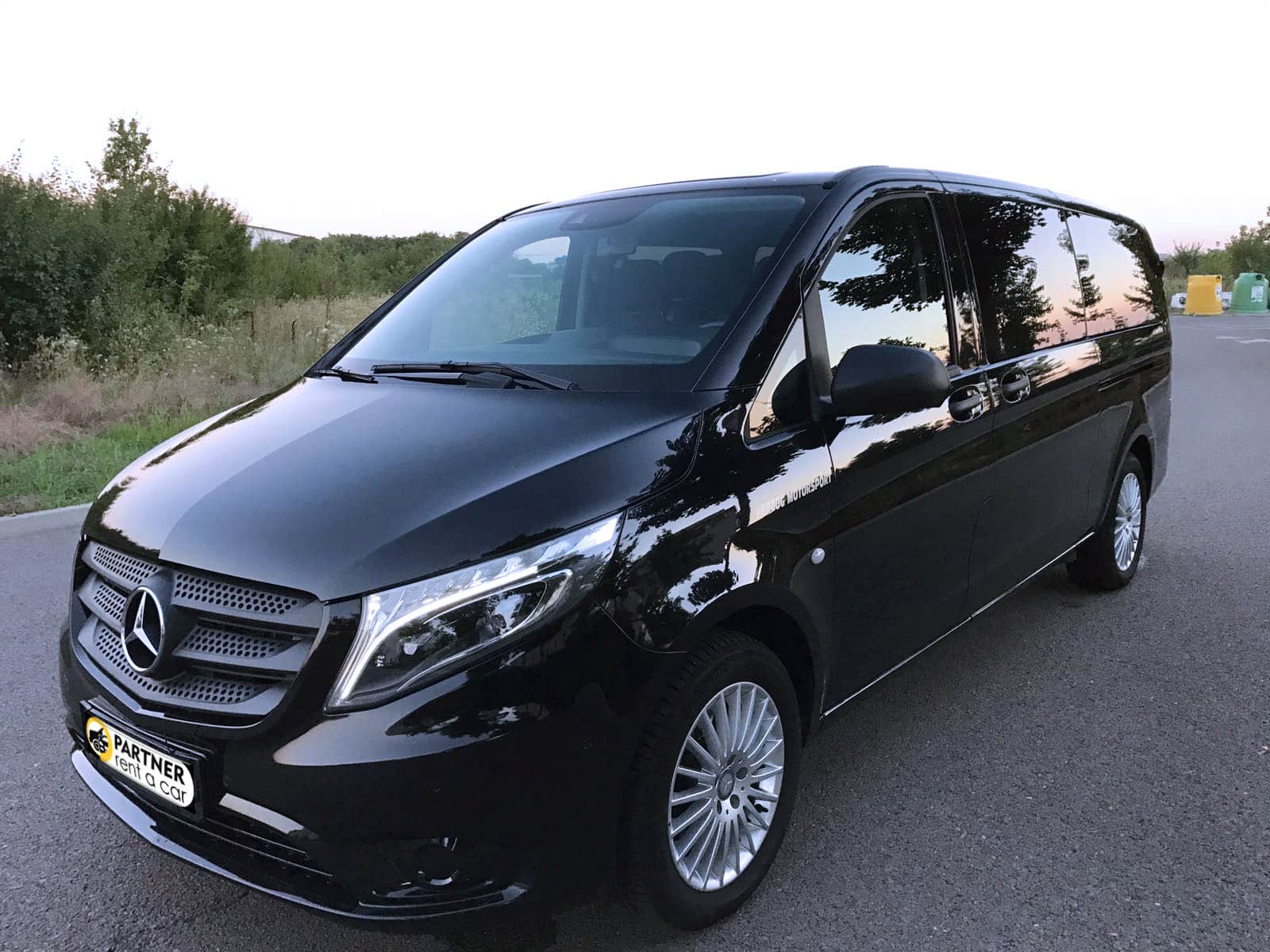 inchirieri microbuze Mercedes Vito 2016