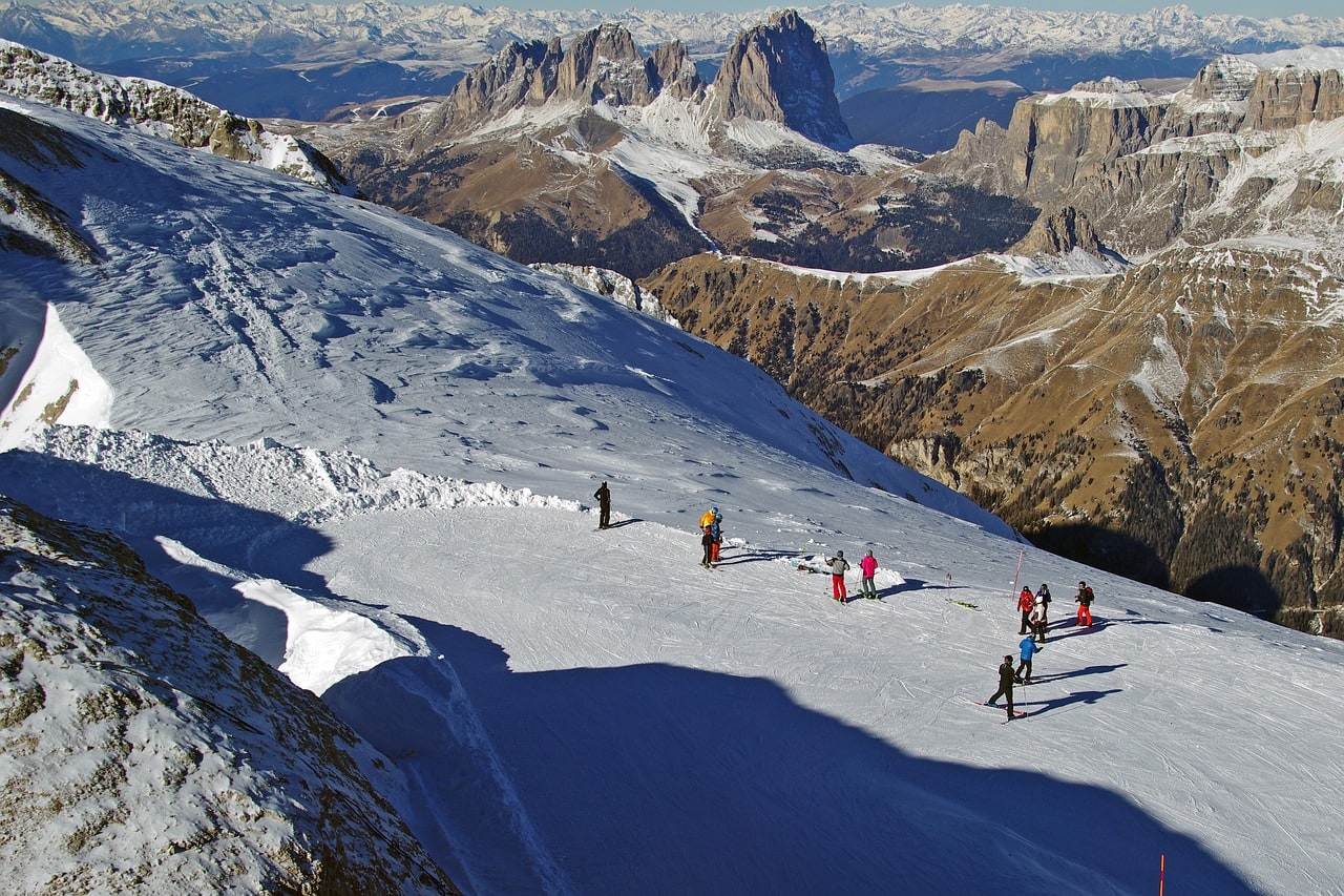 ski italia- microbuz inchiriar