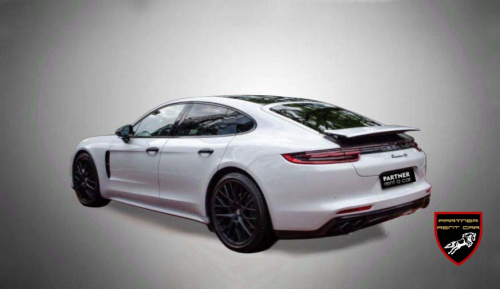 PORSCHE PANAMERA 4 S p2