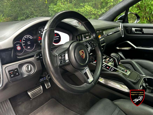 Porsche Cayenne Turbo 550 CP p4