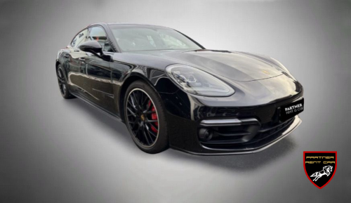 Porsche Panamera GTS poza 1